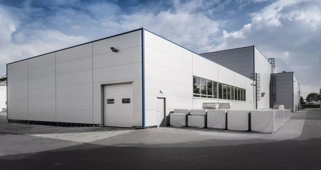 إنشاء هناجر ساندويتش بانل احترافية